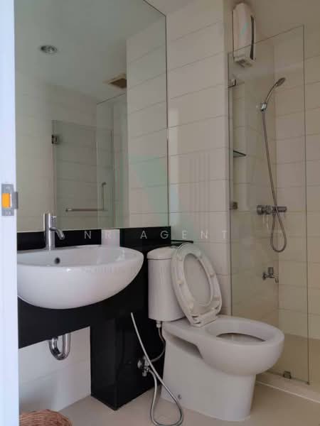 The Parkland Grand Asoke-Phetchaburi, Bangkok, 1811 Phetchaburi Rd, Bang Kapi, Huai Khwang, Bangkok, 1 Bedroom, 35 sqm, Condo For Sale, by NR AGENT, 500165238 - DDproperty.com