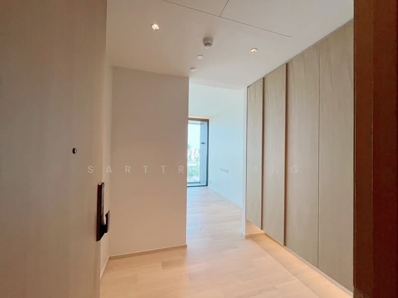 ขาย - EI8HTEEN SEVEN - One Bangkok : เอททีน เซเว่น-วัน แบงค็อก, กรุงเทพ