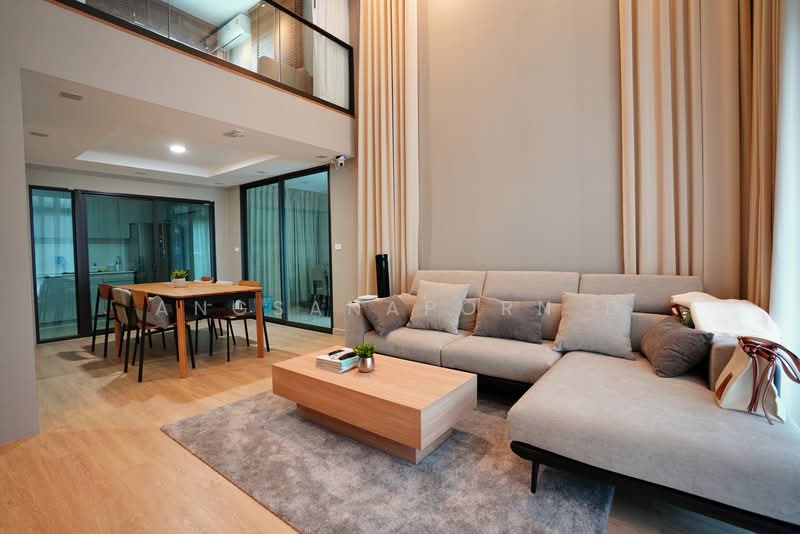 พาทิโอ พัฒนาการ32, Bangkok, Suan Luang, Suan Luang, Bangkok, 2 Bedrooms, 226 sqm, Townhouse For Sale, by Angsanaporn D, 500165258 - DDproperty.com