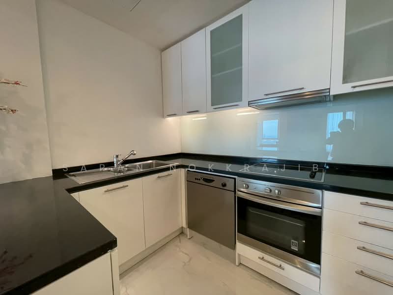 Sky Villas, Bangkok, 7 South Sathorn Road, Yan Nawa, Sathon, Bangkok, 2 Bedrooms, 90 sqm, Condo For Rent, by Saran Nokkrajib, 500165276 - DDproperty.com