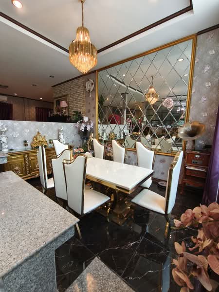 บ้าน 239 ตร.ว. Pool Villa ห่างจาก BTSบางจาก 1 กม., Bangkok, Bang Chak, Phra Khanong, Bangkok, 5 Bedrooms, 450 sqm, Single Detached House For Rent, by Thiya Chaysabut, 500165281 - DDproperty.com