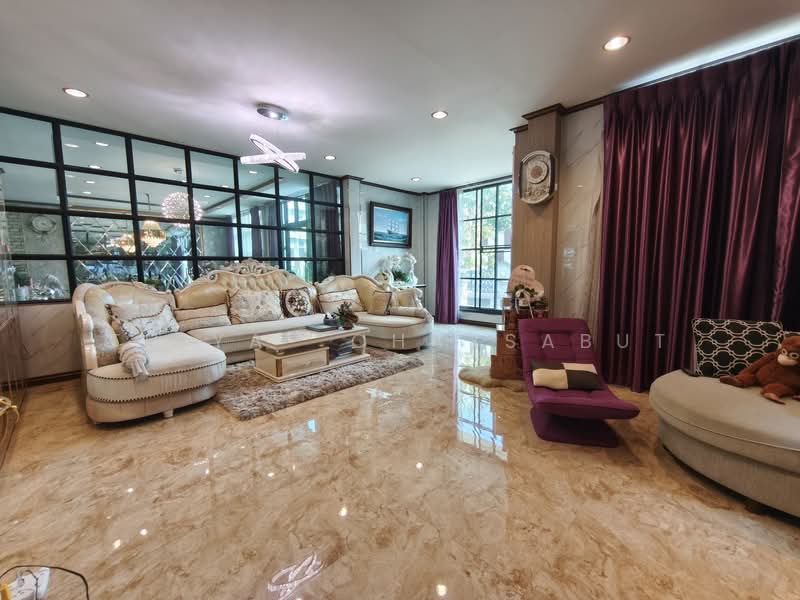 บ้าน 239 ตร.ว. Pool Villa ห่างจาก BTSบางจาก 1 กม., Bangkok, Bang Chak, Phra Khanong, Bangkok, 5 Bedrooms, 450 sqm, Single Detached House For Rent, by Thiya Chaysabut, 500165281 - DDproperty.com