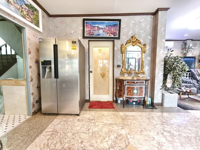 บ้าน 239 ตร.ว. Pool Villa ห่างจาก BTSบางจาก 1 กม., กรุงเทพ, บางจาก, พระโขนง, กรุงเทพ, 450 ตร.ม., บ้านเดี่ยว ให้เช่า, โดย Thiya​ Chaysabut, 500165281 - DDproperty.com