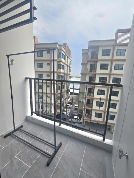 Arise Charoen Mueang, Chiang Mai, Nong Pa Krang, Muang Chiang Mai, Chiang Mai, 1 Bedroom, 32 sqm, Condo For Rent, by Pharita Chaimanee, 500165291 - DDproperty.com