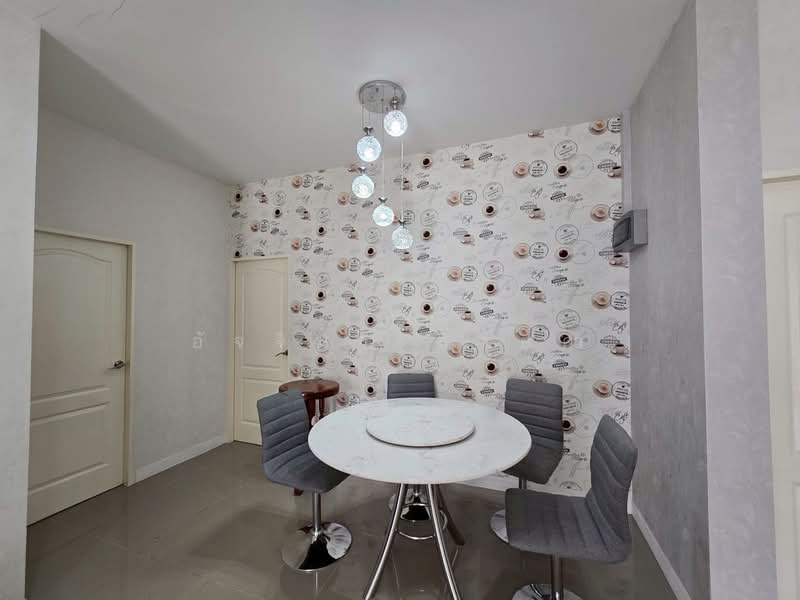 ขาย - 299 15 หมู่ 2 ซอยหมู่บ้านรัตนภรณ์วิลล์, ตำบลขุนคง, อำเภอหางดง, จังหวัดเชียงใหม่ ประเทศไทย 50230, เชียงใหม่