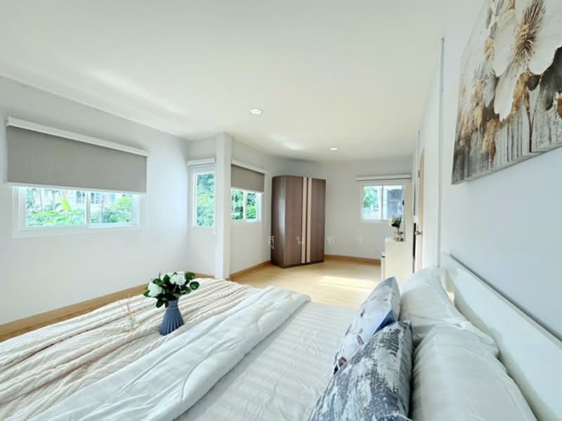 ไม่พบโครงการ, Bangkok, ลาดพร้าว42-52, Samsen Nok, Huai Khwang, Bangkok, 5 Bedrooms, 500 sqm, Single Detached House For Rent, by ณัฐพงศ์ สุนทรอรุณ, 500165314 - DDproperty.com