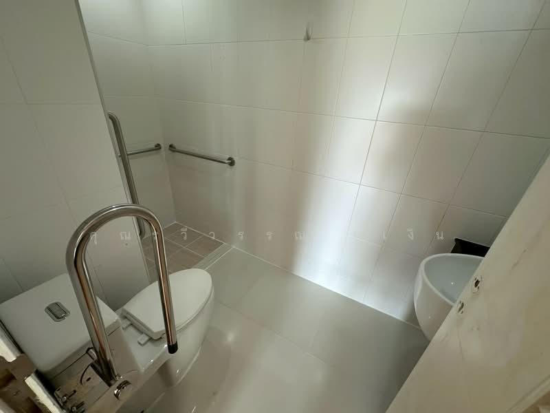 The Fourwings Residence, Bangkok, 335 Srinakarin, Hua Mak, Bang Kapi, Bangkok, 3 Bedrooms, 138 sqm, Condo For Rent, by คุณรวีวรรณ อู่เงิน, 500165341 - DDproperty.com