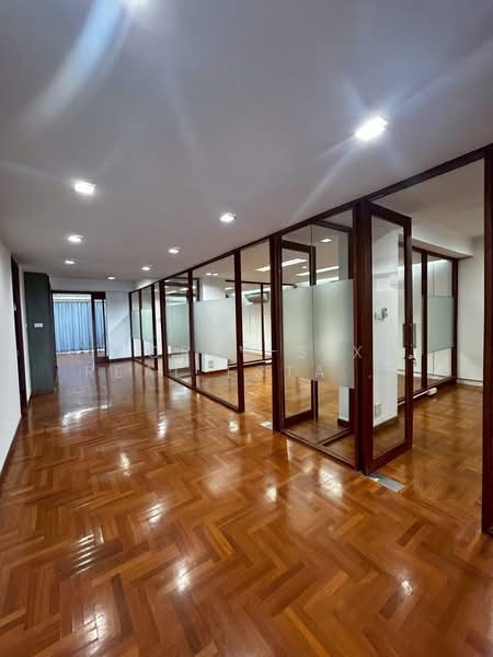 โชว์รูม/ ออฟฟิศ ทำเลดี ติดถนน ไม่ต้องเข้าซอย ขาย / ให้เช่า (FOR SALE/RENT), Samut Prakan, Rachathewa, Bang Plee, Samut Prakan, , 860 sqm, Warehouse/Factory For Rent, by Forty-Six Real Estate Group, 500165366 - DDproperty.com