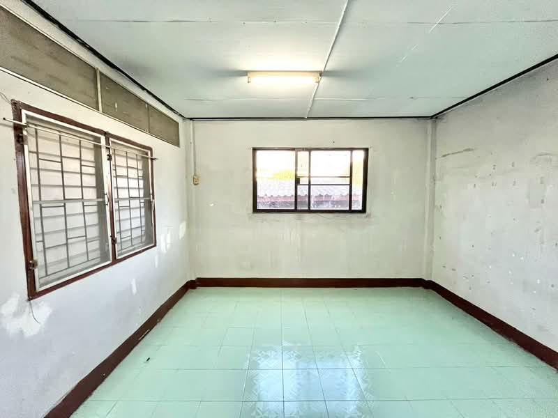 อพาร์ทเม้นท์ท้ายบ้าน สมุทรปราการ, Samut Prakan, Tai Ban, Muang Samut Prakarn, Samut Prakan, , 100 sqm, Business For Sale, by The Best Property แป้ง, 500165377 - DDproperty.com