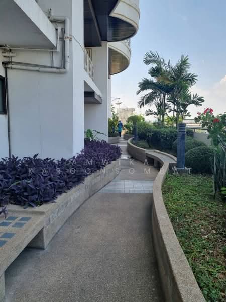 Floraville Condominium, Bangkok, 51 Pattanakarn, Suan Luang, Suan Luang, Bangkok, 2 Bedrooms, 122 sqm, Condo For Rent, by Amwika Karoonsombat, 500165382 - DDproperty.com