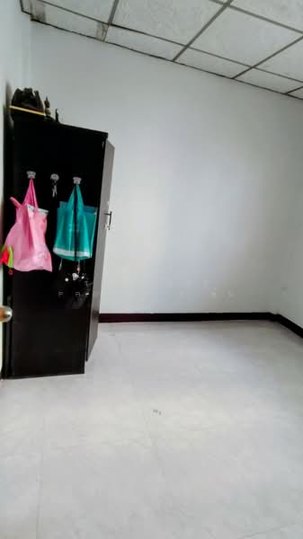 Nilubon Ville, Samut Prakan, Thepharak Road, Bangphli Yai, Bang Plee, Samut Prakan, 2 Bedrooms, 100 sqm, Townhouse For Sale, by The Best Property ต้น, 500165383 - DDproperty.com