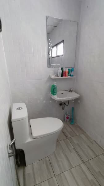 Nilubon Ville, Samut Prakan, Thepharak Road, Bangphli Yai, Bang Plee, Samut Prakan, 2 Bedrooms, 100 sqm, Townhouse For Sale, by The Best Property ต้น, 500165383 - DDproperty.com