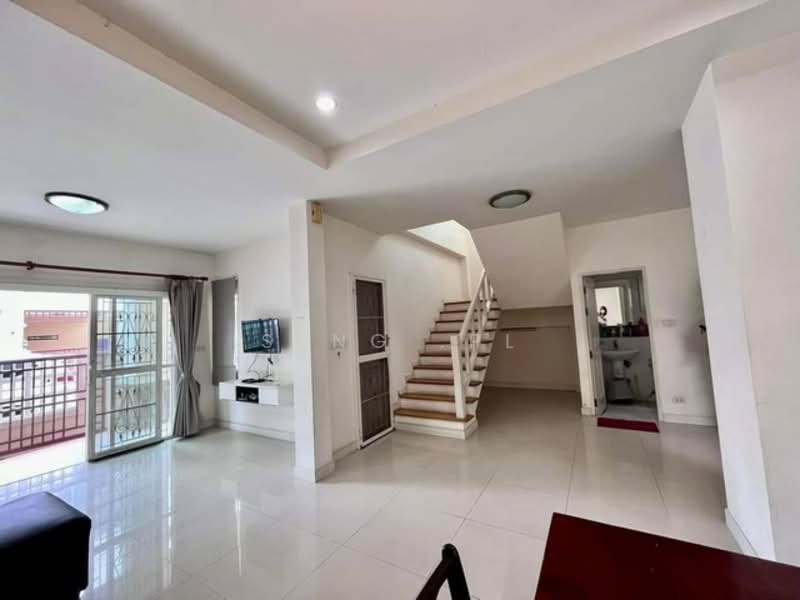 ให้เช่าบ้านเดี่ยว 2ชั้น หมู่บ้านนันทร์นรินทร์ ดอนเมือง นาวง-สรงประภา ใกล้ ม.รังสิต, ปทุมธานี, หลักหก, เมืองปทุมธานี, ปทุมธานี, 144 ตร.ม., บ้านเดี่ยว ให้เช่า, โดย Seng .PL, 500165398 - DDproperty.com