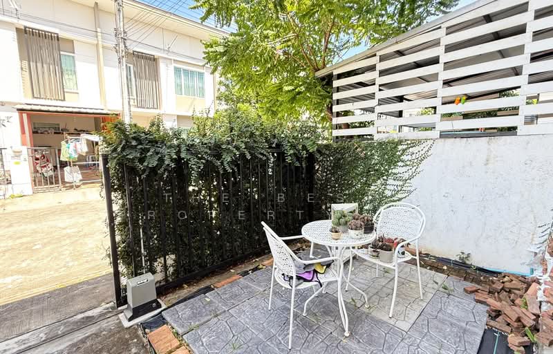 Pruksa Ville 77 Phutthamonthon Sai 4, Nakhon Pathom, Phutthamonthon Sai 4 Road, Krathum Lom, Sam Phran, Nakhon Pathom, 3 Bedrooms, 100 sqm, Townhouse For Sale, by The Best Property อั๋น, 500165399 - DDproperty.com