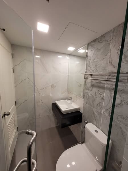 Bless Residence Ekkamai, Bangkok, Sukhumvit 71, Khlong Tan Nua, Watthana, Bangkok, 1 Bedroom, 27 sqm, Condo For Rent, by Agentbkk, 500165403 - DDproperty.com