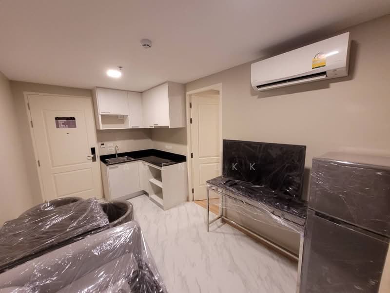 Bless Residence Ekkamai, Bangkok, Sukhumvit 71, Khlong Tan Nua, Watthana, Bangkok, 1 Bedroom, 27 sqm, Condo For Rent, by Agentbkk, 500165403 - DDproperty.com