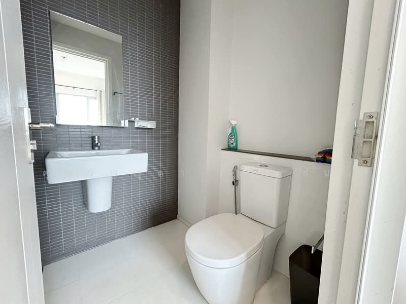 The Key Cheangwattana, Nonthaburi, Soi 4, Chaeng Watthana Road, Bang Talat, Pak Kret, Nonthaburi, 2 Bedrooms, 62 sqm, Condo For Sale, by คุณวิญญุดา เหล่าสันน์, 500165407 - DDproperty.com