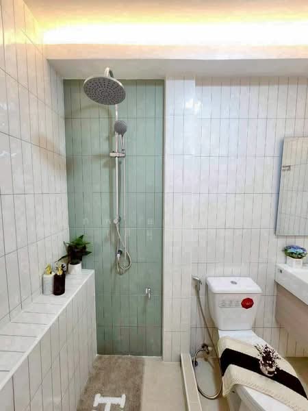 Baan Fah Rangsit Klong 4, Pathum Thani, ทางหลวงแผ่นดินหมายเลข 305 ต.บึงยี่โถ อ.ธัญบุรี จ.ปทุมธานี, Bang Yitho, Thanyaburi, Pathum Thani, 2 Bedrooms, 64 sqm, Townhouse For Sale, by สรภพ ยอดไชย (สีฝุ่น), 500165422 - DDproperty.com