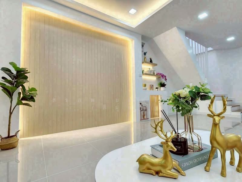 Baan Fah Rangsit Klong 4, Pathum Thani, ทางหลวงแผ่นดินหมายเลข 305 ต.บึงยี่โถ อ.ธัญบุรี จ.ปทุมธานี, Bang Yitho, Thanyaburi, Pathum Thani, 2 Bedrooms, 64 sqm, Townhouse For Sale, by สรภพ ยอดไชย (สีฝุ่น), 500165422 - DDproperty.com