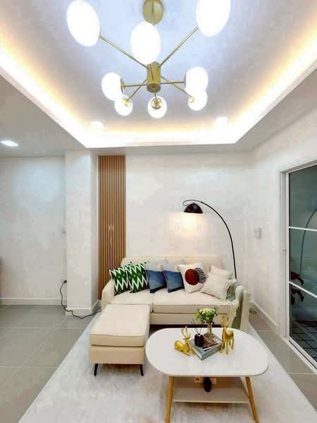 Baan Fah Rangsit Klong 4 : บ้านฟ้ารังสิต คลอง 4, ปทุมธานี, ทางหลวงแผ่นดินหมายเลข 305 ต.บึงยี่โถ อ.ธัญบุรี จ.ปทุมธานี, บึงยี่โถ, ธัญบุรี, ปทุมธานี, 64 ตร.ม., ทาวน์เฮ้าส์ ขาย, โดย สรภพ ยอดไชย (สีฝุ่น), 500165422 - DDproperty.com