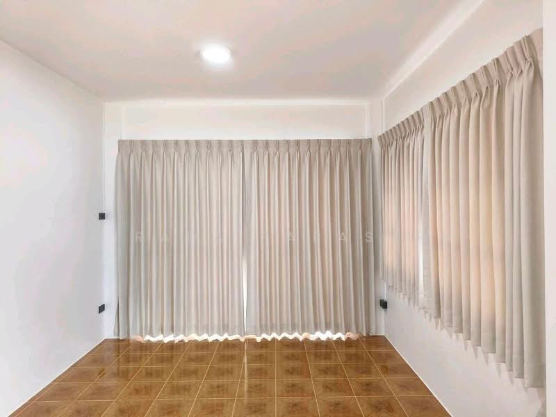 Supawan Theparak, Samut Prakan, Thepharak, Muang Samut Prakarn, Samut Prakan, 3 Bedrooms, 160 sqm, Single Detached House For Sale, by Airada Parasarn, 500165423 - DDproperty.com