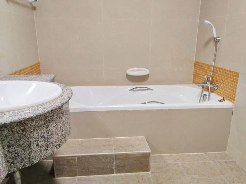 ให้เช่า บ้านเดี่ยว 2 ชั้น ซอยอ่อนนุช 44 ใกล้ BTS อ่อนนุช, Bangkok, Bang Chak, Phra Khanong, Bangkok, 3 Bedrooms, 300 sqm, Single Detached House For Rent, by Noppawan Ruangdech, 500165436 - DDproperty.com