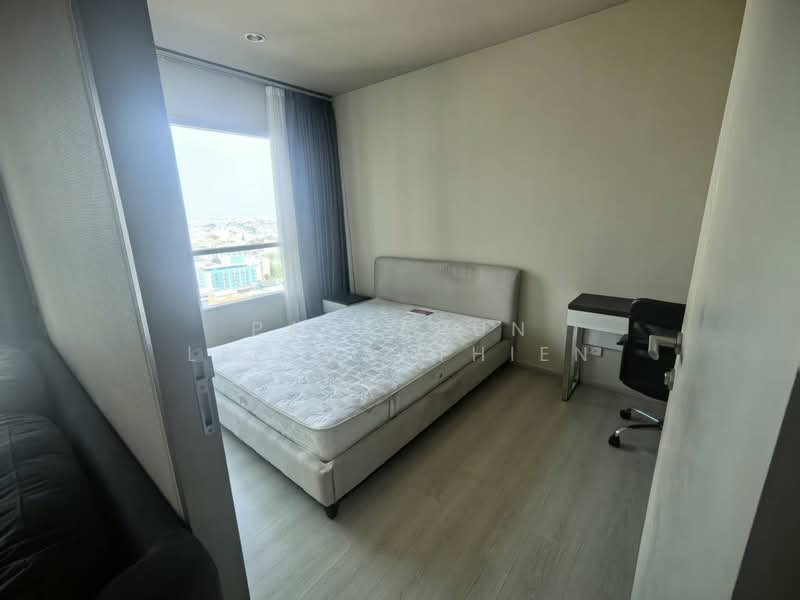 Life Ratchadapisek, Bangkok, 279 Ratchadapisaek Road, Huai Khwang, Huai Khwang, Bangkok, 2 Bedrooms, 47 sqm, Condo For Rent, by Patsarun Leelasathien, 500165437 - DDproperty.com