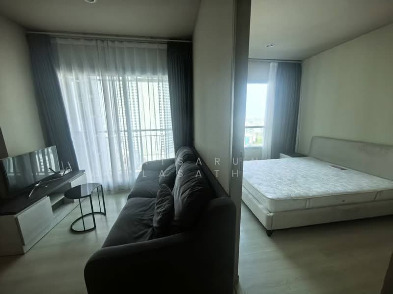 Life Ratchadapisek, Bangkok, 279 Ratchadapisaek Road, Huai Khwang, Huai Khwang, Bangkok, 2 Bedrooms, 47 sqm, Condo For Rent, by Patsarun Leelasathien, 500165437 - DDproperty.com