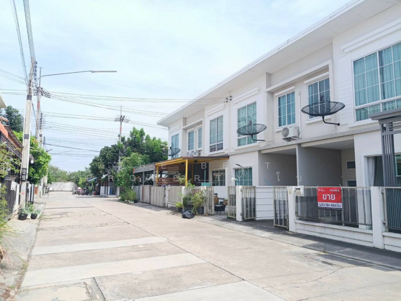 เจทาวน์ บางปะกง-บ้านโพธิ์, Chachoengsao, Saen Phu Dat, Ban Pho, Chachoengsao, 4 Bedrooms, 100 sqm, Townhouse For Sale, by The Best Property โบ, 500165447 - DDproperty.com
