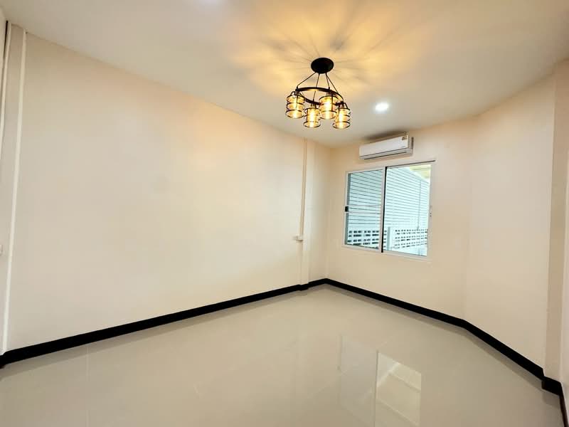 บ้านนภาศิริ ซอยบุญศิริ บางเมืองใหม่, สมุทรปราการ, บางเมืองใหม่, เมืองสมุทรปราการ, สมุทรปราการ, 100 ตร.ม., ทาวน์เฮ้าส์ ขาย, โดย ปุณณภา นารานนทชัย, 500165468 - DDproperty.com