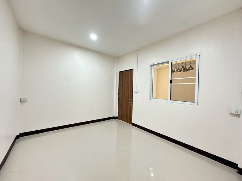 บ้านนภาศิริ ซอยบุญศิริ บางเมืองใหม่, Samut Prakan, Bang Muang Mai, Muang Samut Prakarn, Samut Prakan, 3 Bedrooms, 100 sqm, Townhouse For Sale, by ปุณณภา นารานนทชัย, 500165468 - DDproperty.com