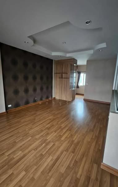 บ้านเช่ารามอินทรา วัชระพล โครงการหมูบ้านเดอัริโค ใกล้ห้างอีสวิล, Bangkok, Sai Mai, Sai Mai, Bangkok, 3 Bedrooms, 350 sqm, Townhouse For Rent, by ทัณฑิกา แก้วปู่วัด, 500165469 - DDproperty.com