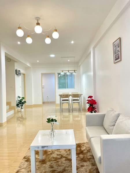 Supalai Ville Wongwaen Pinklao-Rama 5 : ศุภาลัย วิลล์ วงแหวน ปิ่นเกล้า-พระราม 5, นนทบุรี, ศาลากลาง, บางกรวย, นนทบุรี, 98 ตร.ม., ทาวน์เฮ้าส์ ขาย, โดย NRagent, 500165483 - DDproperty.com