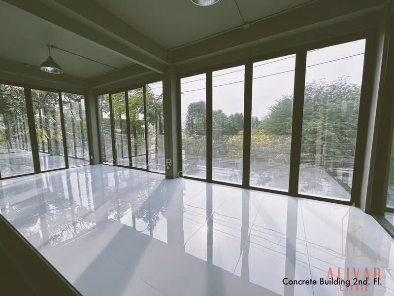 อาคารพาณิชย์ รีโนเวทใหม่หมด ซ.รัชดาภิเษก 32, กรุงเทพ, จันทรเกษม, จตุจักร, กรุงเทพ, 1,200 ตร.ม., ตึกแถว-อาคารพาณิชย์ ให้เช่า, โดย Charinthip Phungalong, 500165486 - DDproperty.com