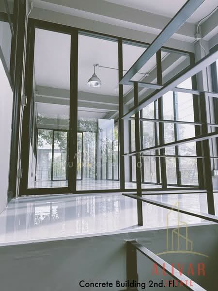 อาคารพาณิชย์ รีโนเวทใหม่หมด ซ.รัชดาภิเษก 32, กรุงเทพ, จันทรเกษม, จตุจักร, กรุงเทพ, 1,200 ตร.ม., ตึกแถว-อาคารพาณิชย์ ให้เช่า, โดย Charinthip Phungalong, 500165486 - DDproperty.com