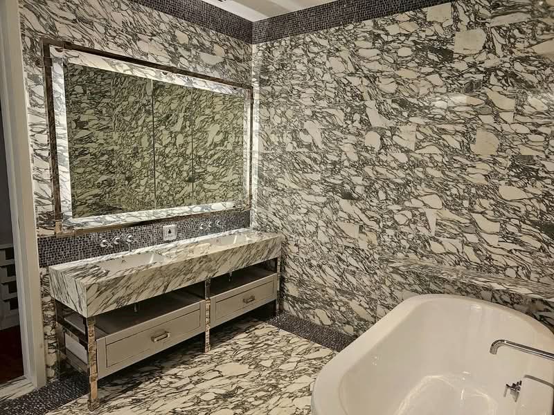 The Ritz-Carlton Residences : เดอะ ริซท์-คาร์ลตัน เรสซิเดนเซส, กรุงเทพ, 114 ถ.นราธิวาสราชนครินทร์, สีลม, บางรัก, กรุงเทพ, 135 ตร.ม., คอนโด ให้เช่า, โดย พรนัชชา ชั้นบุญใส, 500165490 - DDproperty.com