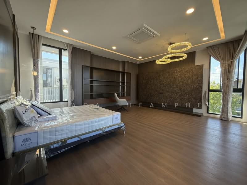 VIVE New Krungthepkreetha, Bangkok, Krungthep Kreetha Road, Saphan Sung, Saphan Sung, Bangkok, 5 Bedrooms, 750 sqm, Single Detached House For Rent, by Jetsada Theamphet, 500165492 - DDproperty.com