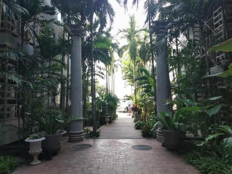 Club Royal, Chon Buri (Pattaya), 381 Soi Na Kluea 12, Na Kloe, Bang Lamung (Pattaya), Chon Buri (Pattaya), 1 Bedroom, 40 sqm, Condo For Sale, by ณัฐนันท์ สุนทรวรจันทร์, 500165496 - DDproperty.com