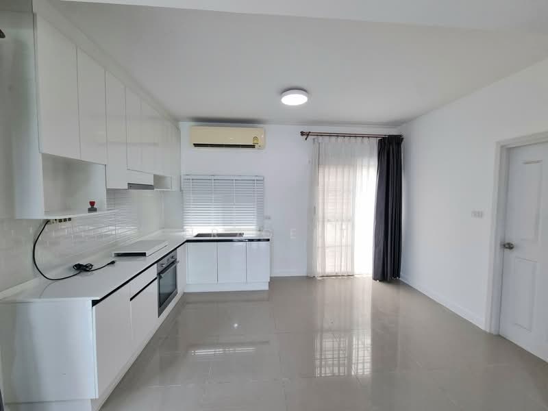 เดอะวิลเลจ บางนา - วงแหวน 2, Samut Prakan, Bangphli Yai, Bang Plee, Samut Prakan, 3 Bedrooms, 132 sqm, Townhouse For Sale, by NRagent, 500165497 - DDproperty.com