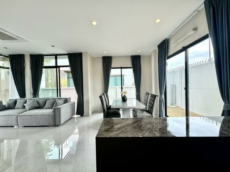 Bangkok Boulevard Bangna KM.5, Samut Prakan, Bang Na-Trat 37 Alley, Bang Kaeo, Bang Plee, Samut Prakan, 4 Bedrooms, 237 sqm, Single Detached House For Rent, by ปรินทร์ญาดา ชิณโชติ, 500165500 - DDproperty.com