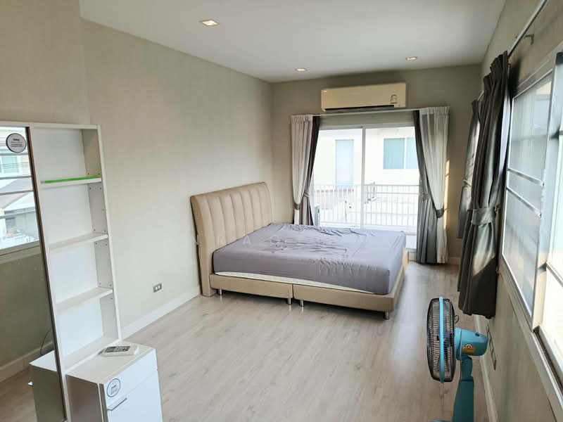 Perfect Place Wongwaen-Ramkhamhaeng, Bangkok, 94 Kheha Rom Klao Road, Khlong Song Ton Nun, Lat Krabang, Bangkok, 3 Bedrooms, 130 sqm, Single Detached House For Sale, by NRagent, 500165510 - DDproperty.com