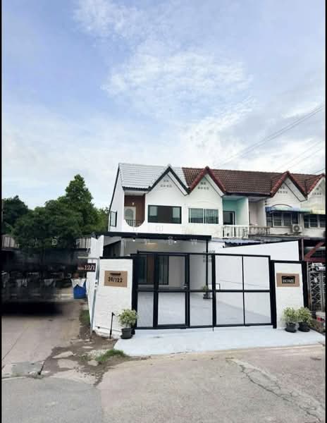 ขายถูก ทาวน์เฮาส์หลังมุม เนื้อที่เยอะมาก รีโนเวทใหม่กริบ พร้อมเข้าอยู่, กรุงเทพ, เพชรเกษม 114, หนองค้างพลู, หนองแขม, กรุงเทพ, 190 ตร.ม., ทาวน์เฮ้าส์ ขาย, โดย บุญชู อัศวฤทธิพรหม์, 500165519 - DDproperty.com