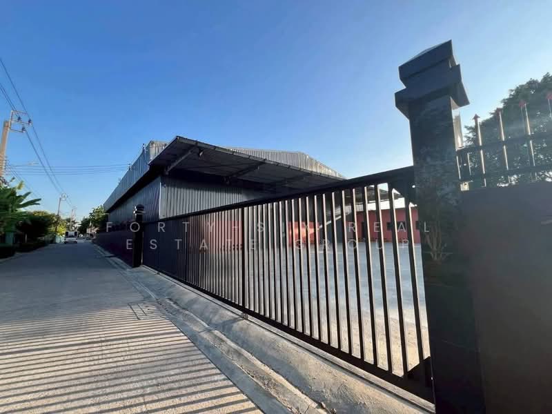 โกดังสร้างใหม่ให้เช่า! เขตหนองจอก สุวินทวงศ์ กรุงเทพมหานคร พื้นที่ใช้สอยทั้งหมด 2,400 ตรม., กรุงเทพ, มีนบุรี, มีนบุรี, กรุงเทพ, 2,400 ตร.ม., โกดัง-โรงงาน ให้เช่า, โดย Forty-Six Real Estate Group, 500165525 - DDproperty.com