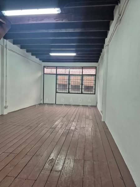 เช่า อาคารพาณิชย์ 4 ชั้น ใกล้ รถไฟฟ้าสายสีม่วง สถานีวงศ์สว่าง, Bangkok, Wong Sawang, Bang Sue, Bangkok, , 160 sqm, Shophouse For Rent, by Airada Parasarn, 500165528 - DDproperty.com