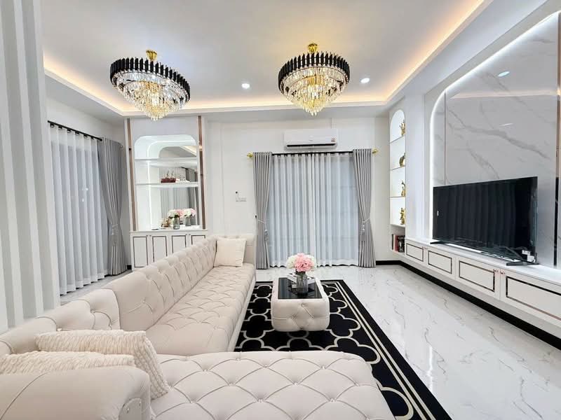 บ้านเดี่ยวพลูวิลล่า ซอยเขาน้อย-พัทยา, Chon Buri (Pattaya), Nong Pru, Bang Lamung (Pattaya), Chon Buri (Pattaya), 3 Bedrooms, 268 sqm, Single Detached House For Sale, by ปรวรรณ ธนกิจวานนท์, 500165529 - DDproperty.com