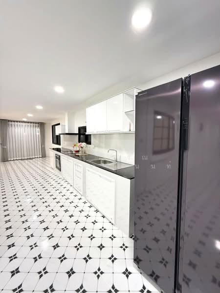 บ้านเดี่ยวพลูวิลล่า ซอยเขาน้อย-พัทยา, Chon Buri (Pattaya), Nong Pru, Bang Lamung (Pattaya), Chon Buri (Pattaya), 3 Bedrooms, 268 sqm, Single Detached House For Sale, by ปรวรรณ ธนกิจวานนท์, 500165529 - DDproperty.com