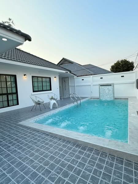 บ้านเดี่ยวพลูวิลล่า ซอยเขาน้อย-พัทยา, Chon Buri (Pattaya), Nong Pru, Bang Lamung (Pattaya), Chon Buri (Pattaya), 3 Bedrooms, 268 sqm, Single Detached House For Sale, by ปรวรรณ ธนกิจวานนท์, 500165529 - DDproperty.com