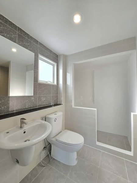 Perfect Place Manirin Lake & Park Ratchapruek – Tiwanon, Pathum Thani, Saphan Nonthaburi-Bang Bua Thong Road (Road 345), Bang Khu Wat, Muang Pathum Thani, Pathum Thani, 4 Bedrooms, 220 sqm, Single Detached House For Sale, by คุณ ศศิวิภา พูลทา, 500165535 - DDproperty.com