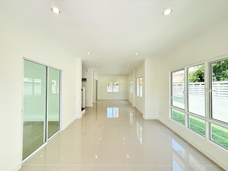 Perfect Place Manirin Lake & Park Ratchapruek – Tiwanon, Pathum Thani, Saphan Nonthaburi-Bang Bua Thong Road (Road 345), Bang Khu Wat, Muang Pathum Thani, Pathum Thani, 4 Bedrooms, 220 sqm, Single Detached House For Sale, by คุณ ศศิวิภา พูลทา, 500165535 - DDproperty.com