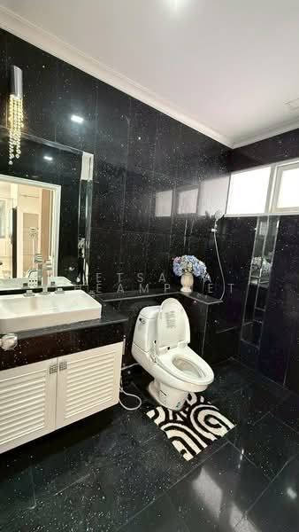 Perfect Masterpiece Sukhumvit 77, Samut Prakan, Soi Mu Ban Perfect Place Sukhumvit 77, Rachathewa, Bang Plee, Samut Prakan, 5 Bedrooms, 430 sqm, Single Detached House For Sale, by Jetsada Theamphet, 500165539 - DDproperty.com